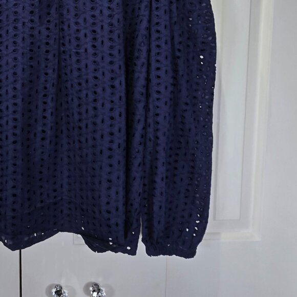 New Blue Eyelet V-Neck Long Sleeve – Size XLarge - Dressy Casual Blouse - Picture 3 of 6